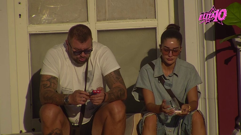 JANJUŠ STAVIO SVE KARTE NA STO: Priznao Anđeli da ga ponašanje Sandre Obradović potpuno zbunjuje, tenzija raste u Beloj kući (VIDEO)