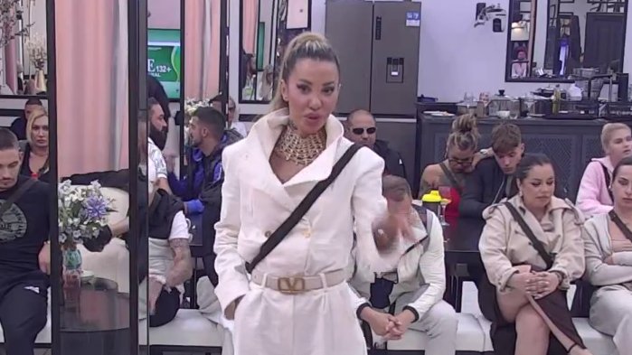 POBESNELA ZBOG POGLEDA U ELITI: Aneli otkrila šta je razljutilo zbog Cara i Anđele, svi u šoku (VIDEO) – pogledi Cara i Anđele