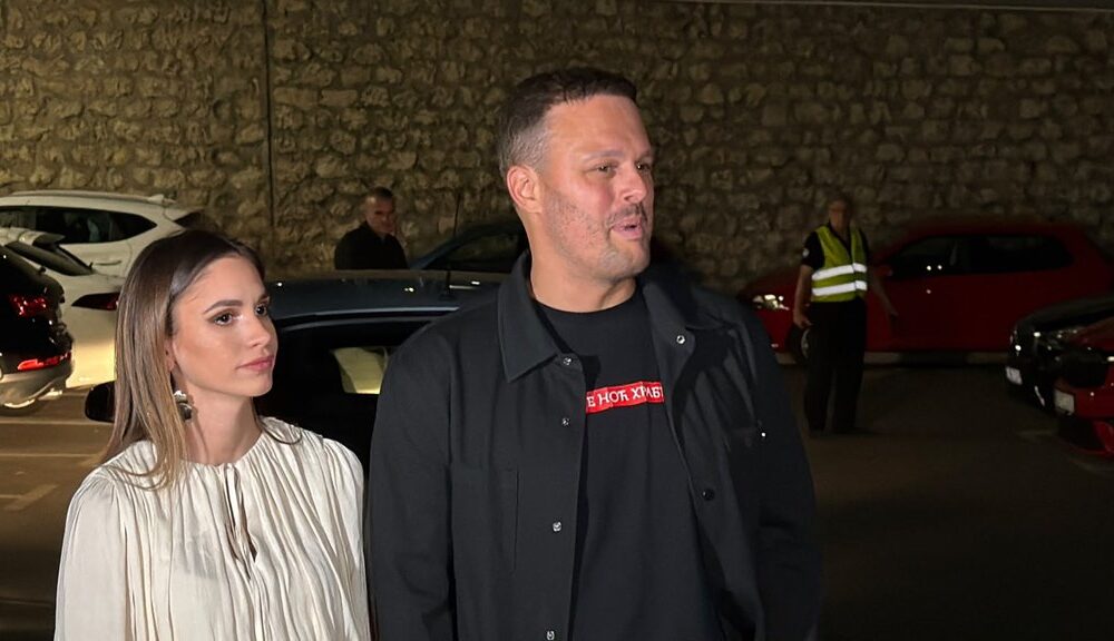 RAZOTKRIVENA TAJNA PRIPREMA U KUĆI KEBE: Igor Kojić i Nikolina Šaponja planiraju intimno venčanje, porodica očekuje još veće slavlje do kraja godine (FOTO) – venčanje Igora Kojića