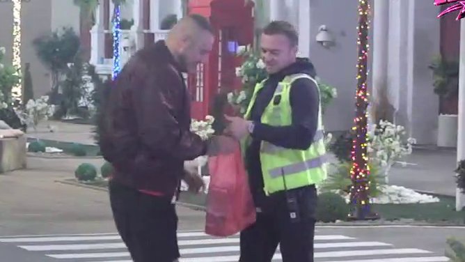 CAR PREUZIMA INICIJATIVU U ELITI: Filip Car dobio iznenadnu nagradu Velikog šefa nakon emotivne emisije (VIDEO) – nagrada Velikog šefa