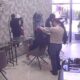 JUTRO KADA SU SVE POLETELE U SALON: Prve zadrugarke zauzele stolice u Eliti, a evo ko je bio najbrži (VIDEO) – salon lepote u Eliti