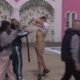 IGRA ISTINA ILI IZAZOV POKRENULA HAOS: Mali Velja odbio poljubac pa završio potpuno go u bazenu pred svima (VIDEO) – Mali Velja u bazenu