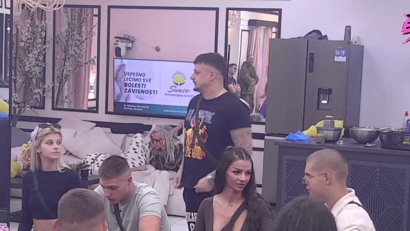 UVREDE SE REĐAJU U BELOJ KUĆI: Terza žestoko prozvao Gloriju, Lauru i Poršelinu, nominacije unele novi haos (VIDEO) – napad u Beloj kući