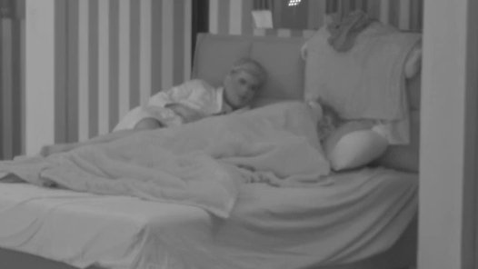 MASKE PADAJU U ODNOSU ANELI I CARA: Uroš izneo šok teoriju o osveti, Aneli otkrila sve o bliskosti sa Filipom (VIDEO)