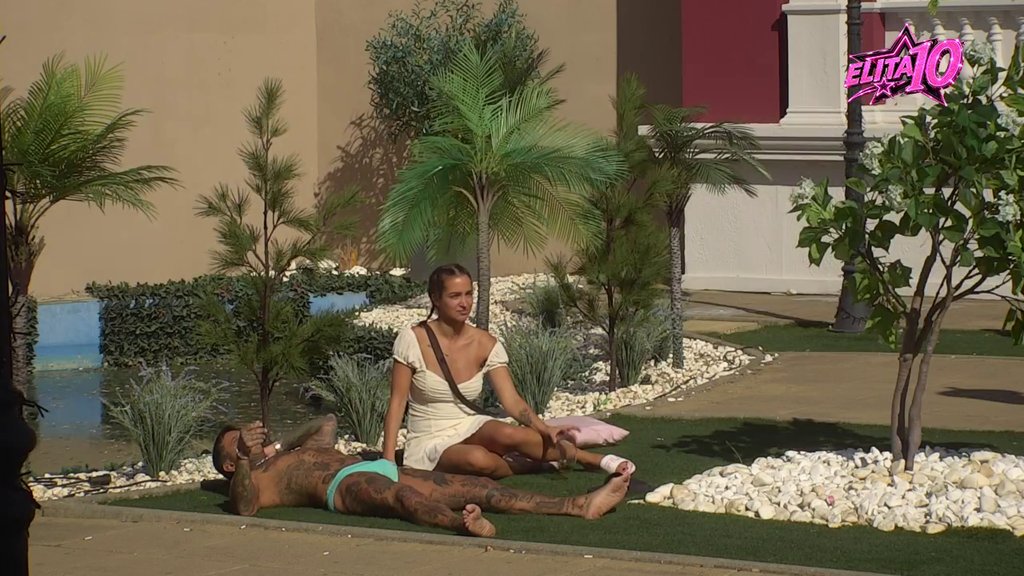 PREOKRET U ODNOSU ĐUKIĆA I LAURE: Zadrugari zbijaju interne šale i sve su bliži, stara mesta bude nova osećanja (VIDEO) – Filip Đukić i Laura Prgomet