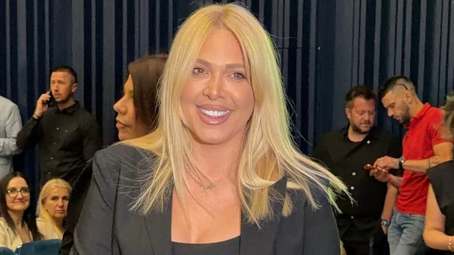 ISPOVEST MILICE TODOROVIĆ O ŽIVOTNOM PREOKRETU: Prvi put progovorila o pritisku posle porođaja i podršci terapeuta, a jedno pitanje je rasplakalo (FOTO) – pritisak posle porođaja