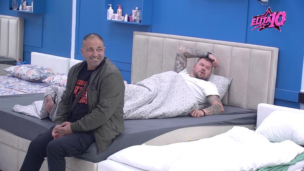 JANJUŠ I BUREK U NEVERICI: Laura Prgomet i Filip Đukić iznenadili odnosom pred punom sobom, svi pogledi uprti u njih (VIDEO) – odnos Laure Prgomet i Filipa Đukića