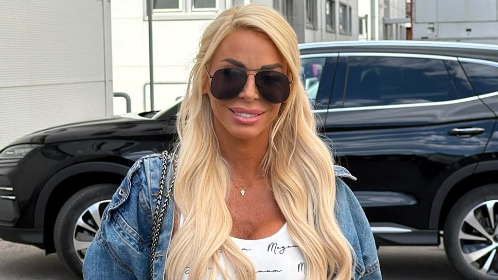 PLAVUŠE OSVOJILE INSTAGRAM: Bojana Lazić objavila selfi sa majkom, fanovi ne mogu da poveruju koliko liče (FOTO) – Bojana Lazić i majka