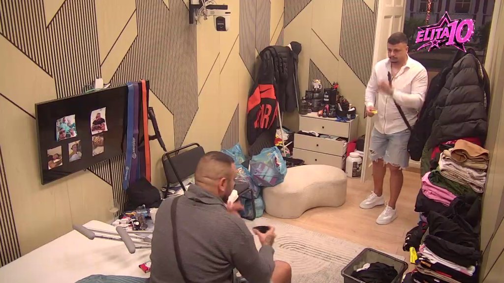 SUKOB U BELOJ KUĆI DOSTIGAO VRHUNAC: Filip Car i Terza osuli paljbu po Aneli Ahmić, tenzije ne prestaju (VIDEO) – napad u Eliti
