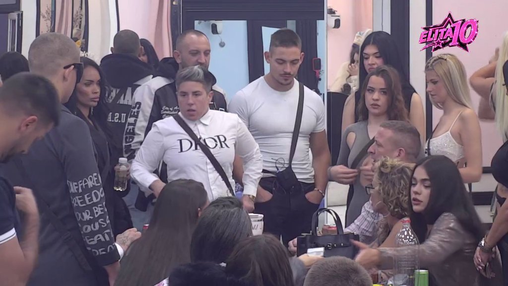 VELIKI ŠEF PONOVO MENJA PRAVILA: Počela žurka u Eliti, novac deli Filip, a atmosfera već gori (VIDEO) – žurka u Eliti 10