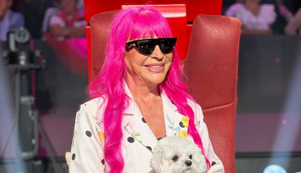 ZORICA BRUNCLIK STIGLA NA SNIMANJE U DRUŠTVU SUPRUGA I PSA: Jelena Karleuša odmah prišla, a pevačica otkrila šta je čeka na finalnoj zdravstvenoj kontroli (FOTO) – finalna zdravstvena kontrola Zorice Brunclik