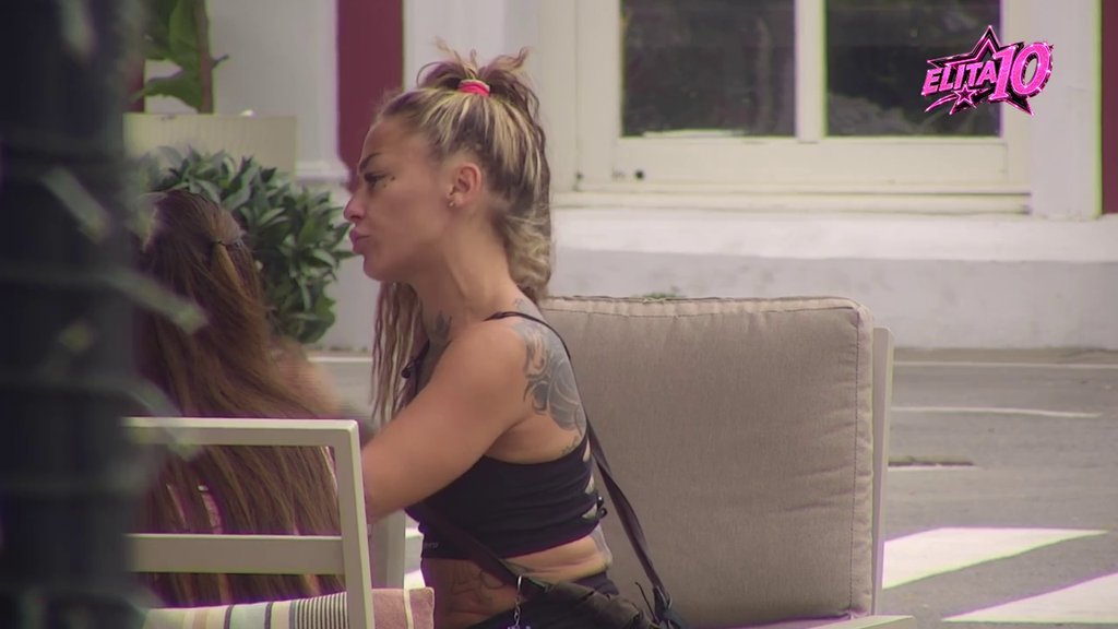 MASKE PADAJU U ODNOSU BILJANE ČAVLIN: Priznala zbog čega ostavlja momka, a sve zbog emocija prema Đukiću (VIDEO)