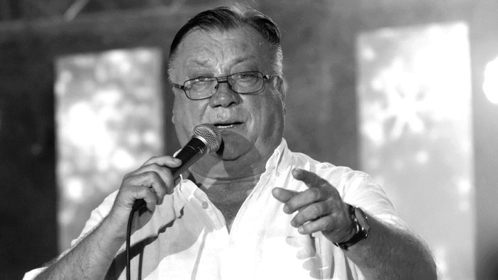 NEVEROVATNI ZAOKRET U ŽIVOTU HALIDA BEŠLIĆA: Legendarni pevač bio stolar pre muzike, kafana mu promenila sudbinu (FOTO) – Halid Bešlić stolar