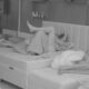 NOĆNE IGRE U BELOJ KUĆI: Janjuš i Sandra se zavukli pod pokrivač, zadrugari ne skidaju pogled (VIDEO) – ljubavne igrarije u cik zore