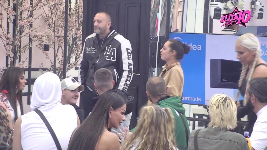 SUKOB U ELITI OTVORIO SVE KARTE: Milan Popov javno precrtao Radu, ona briznula u plač pred svima – evo šta je izazvalo potpuni preokret (VIDEO)