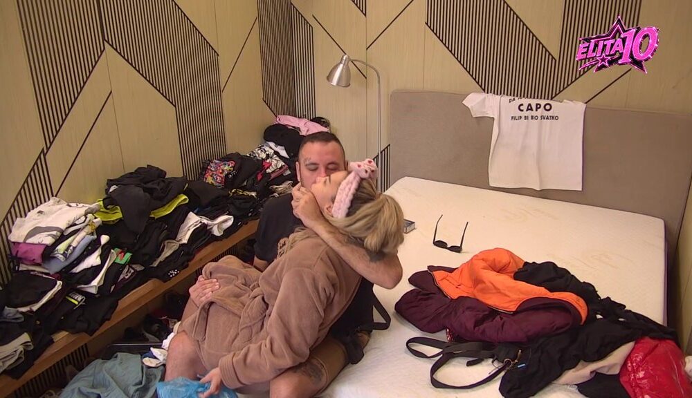 CAR DOBIO ZADATAK KOJI MENJA IGRA: Filip Car otkrio Aneli šta mu je Drvo mudrosti poručilo, a reakcija zadrugara ne prestaje da se komentariše (VIDEO) – zadatak u Eliti