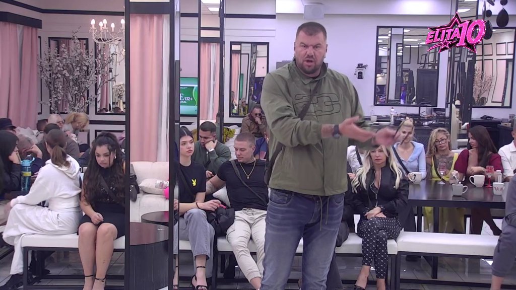 CRV SUMNJE RASTAO U BELOJ KUĆI: Janjuš otvorio dušu o Sandri i Mateji, odnos sa Obradovićevom na klimavim nogama (VIDEO) – crv sumnje u Beloj kući