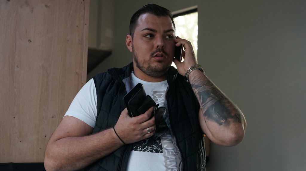PREOKRET U ŽIŽI JAVNOSTI: Sloba Vasić razjasnio priču o mantiji i svojoj pravoj misiji (FOTO) – Sloba Vasić i mantija