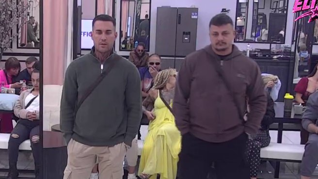 SUMNJA RASTE U BELOJ KUĆI: Mateja Matijević iznenada priznao još jedan susret sa Sandrom Obradović, pa se spetljao pred svima (VIDEO)