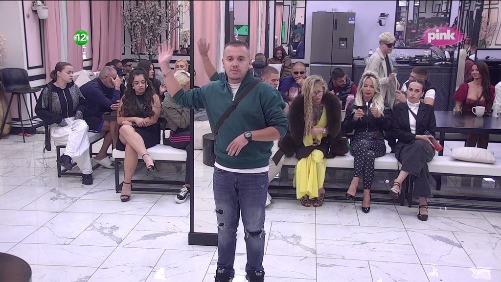 ZATIŠJE PRED BURU U BELOJ KUĆI: Dača Virijević sočno opleo po odnosu Aneli i Cara, tvrdi da harmonija neće potrajati (VIDEO)