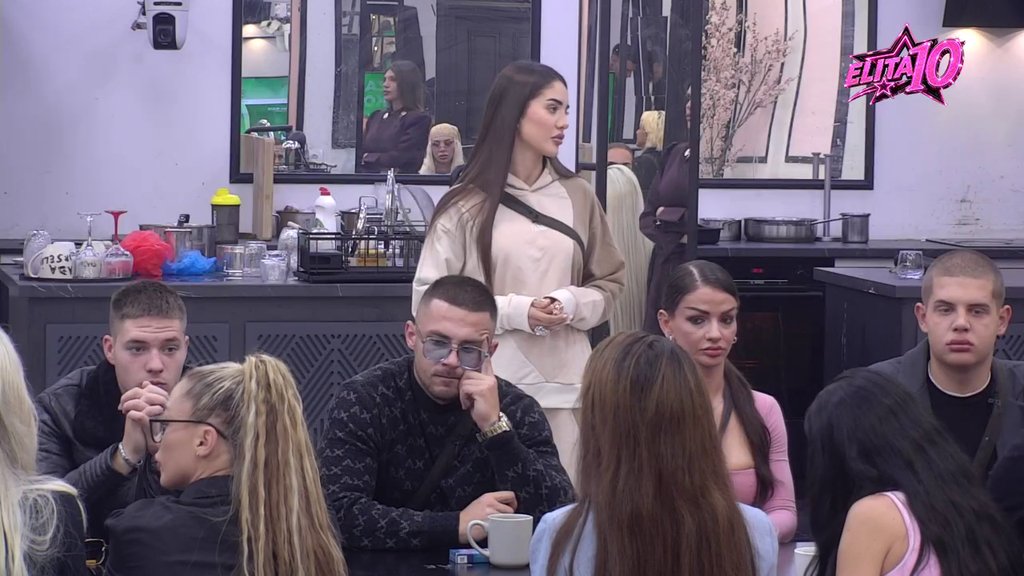 NOMINACIJE PODIŽU TENZIJU: Anđela Đuričić otvoreno o Sanji Grujić i Marku Stefanoviću, maske pale pred kamerama (VIDEO) – nominacije u Eliti