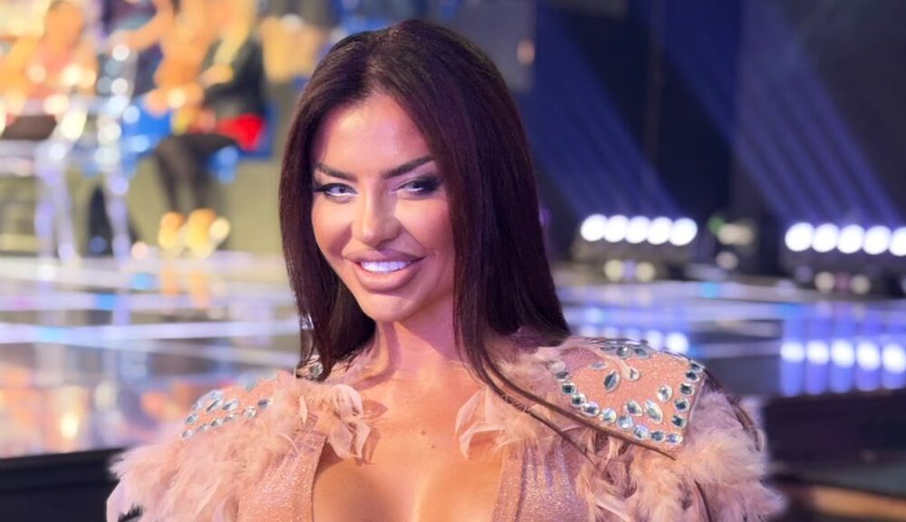 PROMENA RUTINE U BELOJ KUĆI: Sanja Grujić izletela do frizerskog salona, svi čekaju da vide rezultat (VIDEO)