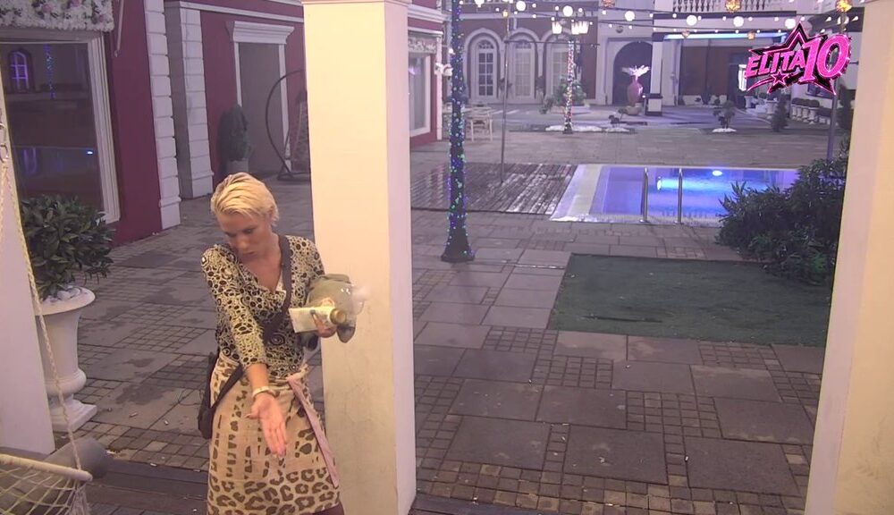 JASENKA STAVILA MILJANU NA STUB SRAMA: Zbog jedne šolje kafe nastao raskol, nova teorija u Eliti (VIDEO) – Jasenka Cindrić Miljana Kulić