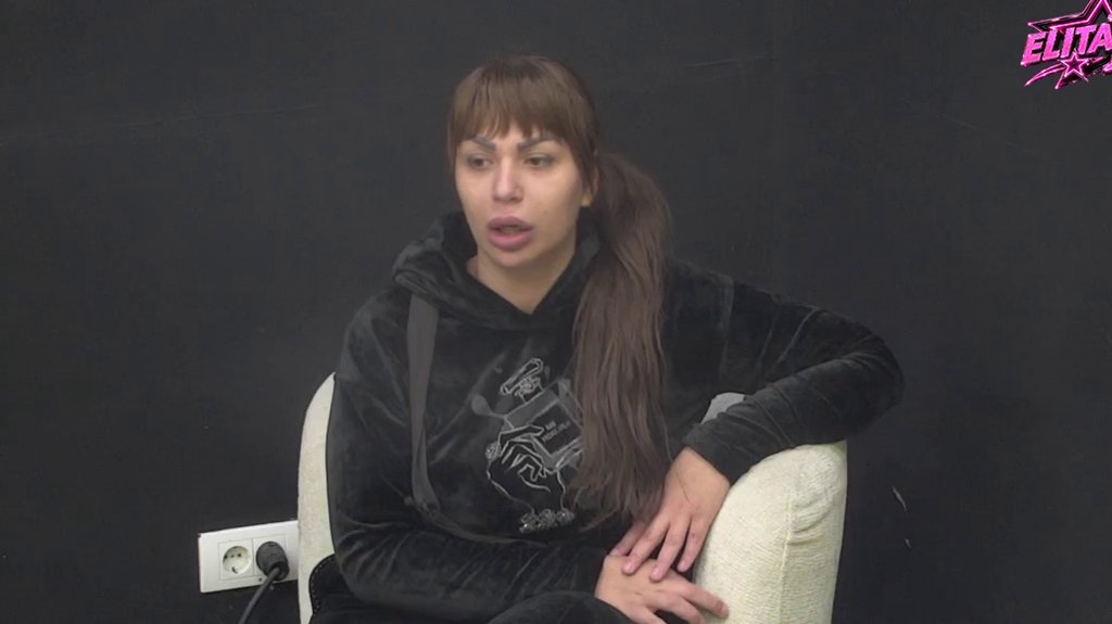 MILJANA BEZ DLAKE NA JEZIKU UDARILA NA CIMERKE: U emisiji oplela po Lauri i Biljani, njihov odnos postao glavna tema (VIDEO) – napad na moral u Eliti