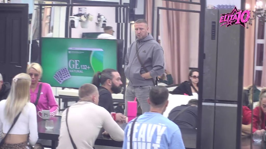 TOŠIĆ POKUŠAVA DA SPASI SVOJ OBRAZ: Nakon blamantne podele budžeta u Eliti, ređa izvinjenja i priznaje greške pred svima (VIDEO) – podela budžeta u Eliti