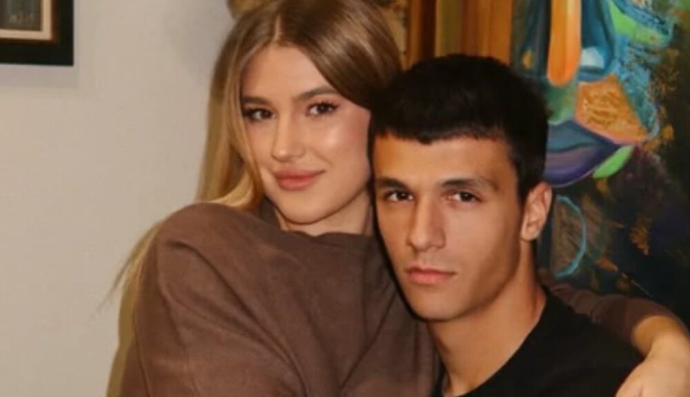 EMOCIJE NA TRIBINAMA: Lena Tržan bodrila dečka na meču, pa podelila nežan trenutak koji je osvojio mreže (FOTO)