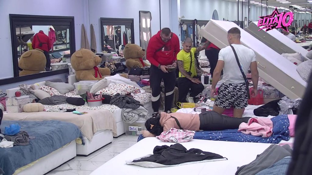 JANJUŠ IZGUBIO KONTROLU U SPAVAĆOJ SOBI: Brutalne uvrede na račun Dalibora zbog nestalih namirnica (VIDEO) – Janjuš uvrede u Eliti