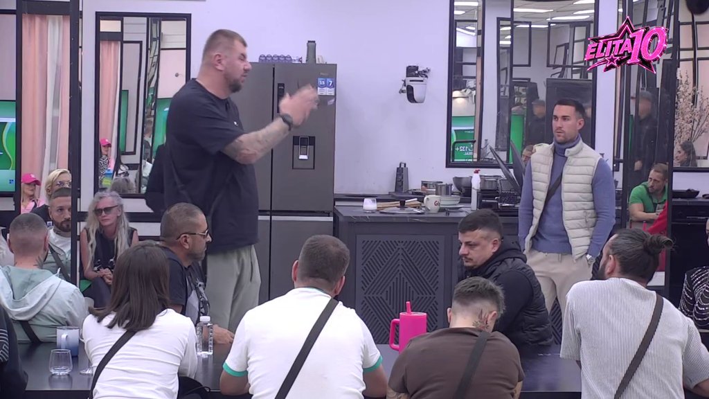 JANJUŠ IZGUBIO STRPLJENJE U BELOJ KUĆI: Provalio kontradiktornosti Mateje i Sandre, zadrugari u šoku zbog izjava (VIDEO) – Janjuš kontradiktornosti Mateje i Sandre