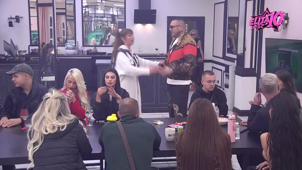 MILJANA NE ŠTEDI REČI U ELITI: Brutalno osula po Caru i Aneli zbog priče o bebi, reakcije u Beloj kući ne prestaju (VIDEO) – Miljana Kulić osula paljbu po Filipa Cara i Aneli Ahmić