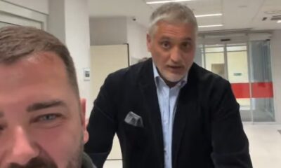 NE ODVAJA SE NI NA TRENUTAK: Čeda Jovanović gura krevet povređenom Aci Kosu, snimak iz bolnice sve otkrio (VIDEO) – Čedomir Jovanović Aca Kos