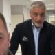 NE ODVAJA SE NI NA TRENUTAK: Čeda Jovanović gura krevet povređenom Aci Kosu, snimak iz bolnice sve otkrio (VIDEO) – Čedomir Jovanović Aca Kos