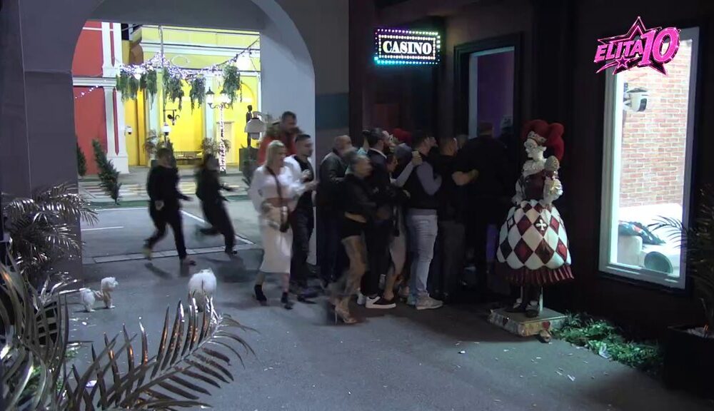 ALAVOST NA VRHUNCU U ELITI: Zadrugari jurnuli ka kazinu zbog hrane i pića, da li će doći do novih sukoba? (VIDEO) – spampedo za hranu i piće