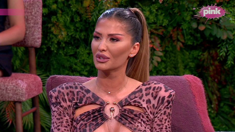 EMOCIJE PREPLAVILE ANU RADULOVIĆ U STUDIJU: Prva reakcija voditeljke na vest da je Mirče Radulović dobio ćerku rasplakala sve u emisiji (FOTO) – prva reakcija Ana Radulović