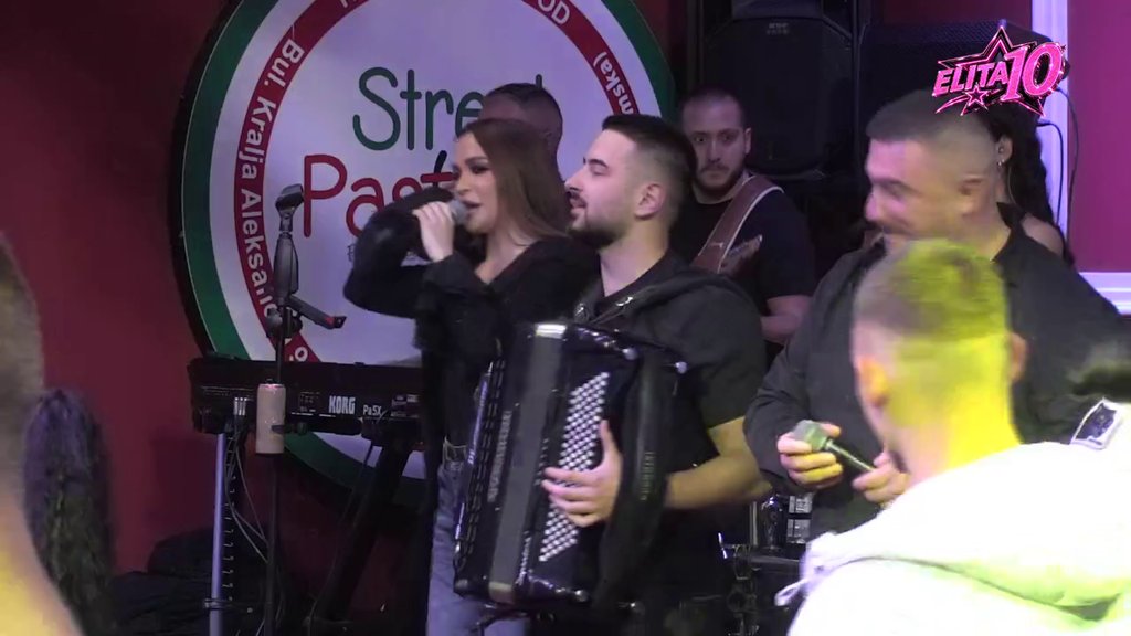 SPEKTAKL U BELOJ KUĆI: Aleksandra Mladenović podigla zadrugare na noge, atmosfera dostigla vrhunac! (VIDEO)