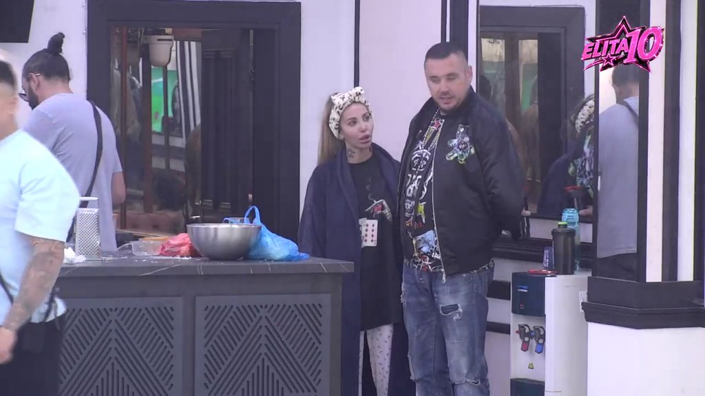 SUKOB U ELITI DOSTIGAO VRHUNAC: Filip Car žestoko izvređao Filipa Đukića pred svima, Aneli u šoku zbog njegovih reči (VIDEO) – napad Filipa Cara na Đukića