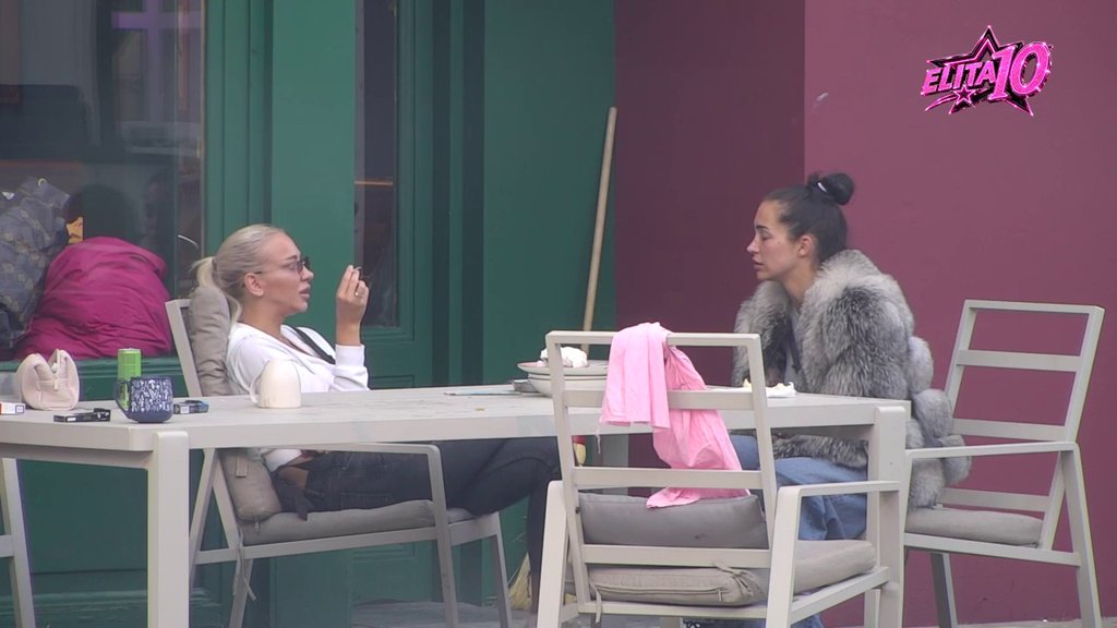 EMOCIJE SU PREPLAVILE BELU KUĆU: Glorija Jelovac se slomila pred svima, Laura Prgomet joj pružila podršku u najtežem trenutku (VIDEO)