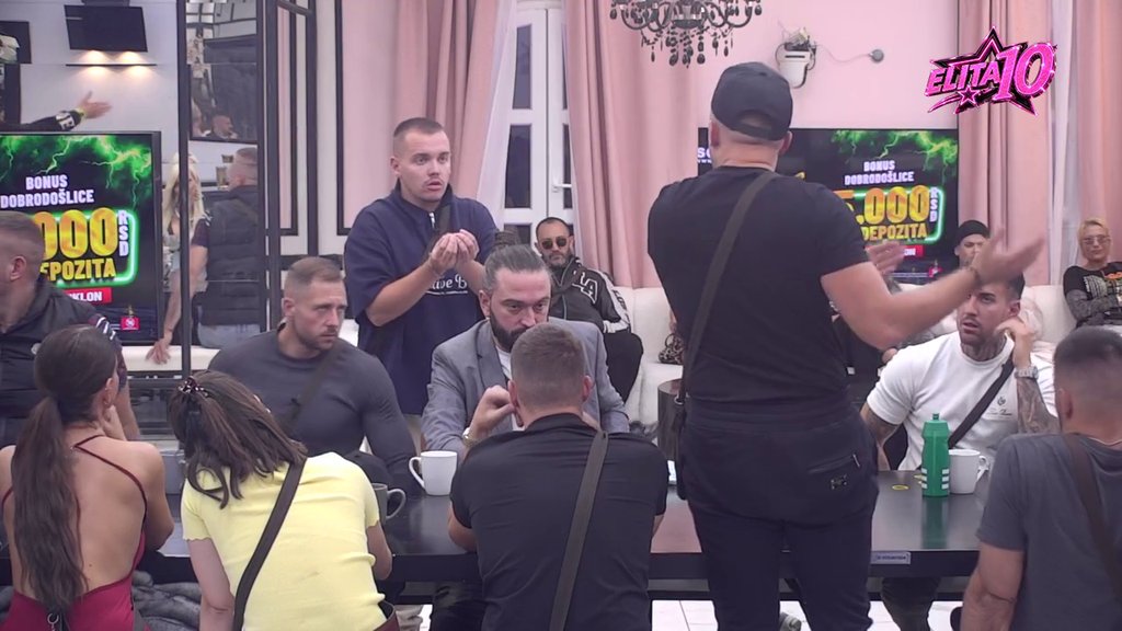 SUKOB EKSPLODIRAO U BELOJ KUĆI: Dača otvoreno napao Đukića zbog odnosa prema Lauri, a ona ostala zatečena pred svima (VIDEO) – sukob Dače i Đukića