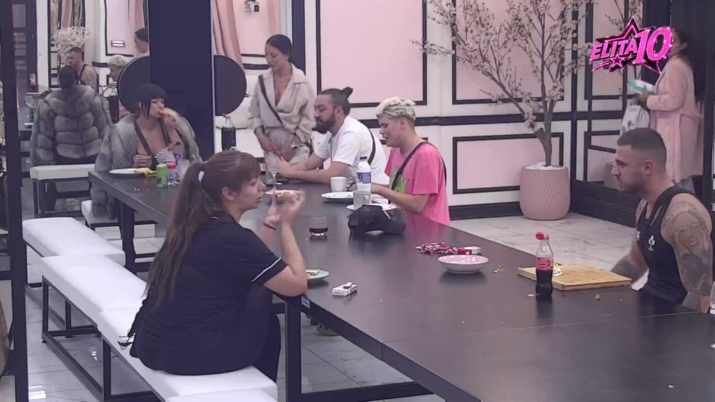 SUKOBI ESKALIRALI U BELOJ KUĆI: Uroš Stanić uputio teške uvrede Marku Stefanoviću, Miljana Kulić odmah uzvratila (VIDEO)