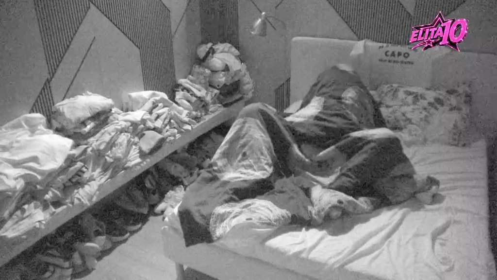 ŽESTOKA NOĆ U BELOJ KUĆI: Aneli i Car prešli granicu, Šimanovci gore zbog njihove vrele akcije (VIDEO) – vrela akcija Cara i Aneli
