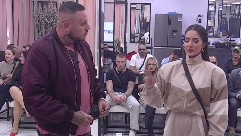 CAR IZGUBIO KONTROLU ZBOG ANĐELE: Filip Car optužio bivšu za izdaju, odnosi u Eliti se lome (VIDEO) – sukob Filipa Cara i Anđele Đuričić