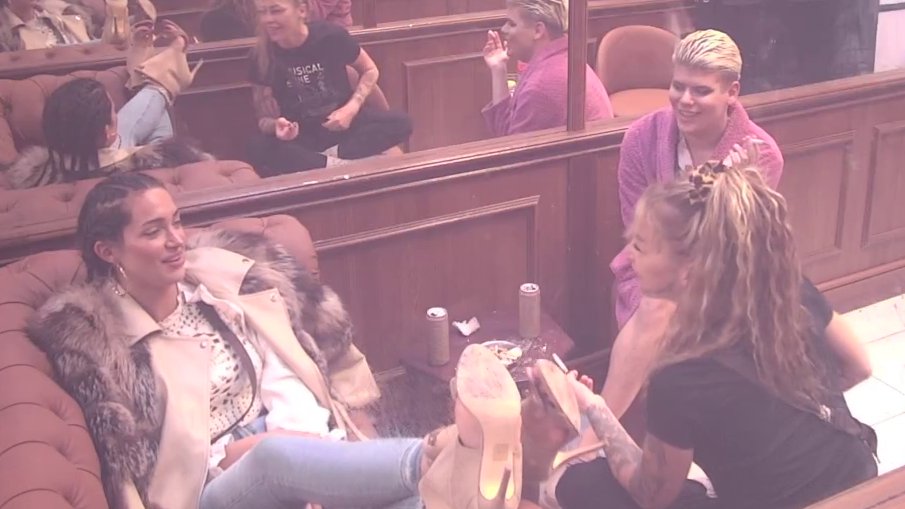 ISKRENO PRIZNANJE U BELOJ KUĆI: Laura Prgomet otkrila ko joj je najzgodniji među zadrugarima, reakcije ne prestaju (VIDEO) – Laura Prgomet u Eliti