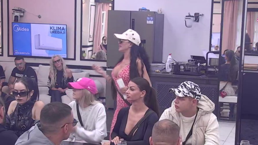 PORŠELINA UDARILA NA MARKA I MATEJU: Otkrila šta zaista misli o njihovim odnosima, a reakcije u Beloj kući ne prestaju (VIDEO) – Poršelina u Eliti