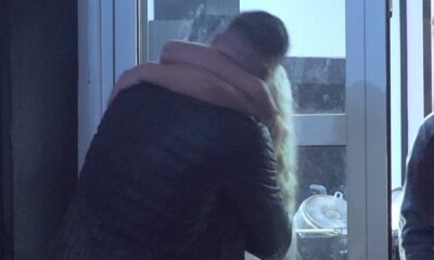 PREOKRET U BELOJ KUĆI: Glorija Jelovac dočekala Marka Osmakčića sa poljupcima, prsten na ruci pokrenuo lavinu emocija (VIDEO) – Glorija Jelovac i Marko Osmakčić
