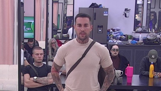 SVE IZLAZI NA POVRŠINU U BELOJ KUĆI: Mateja Matijević tvrdi da nije imao ništa sa Sandrom, a Matora otkriva detalj koji menja tok razgovora (VIDEO) – Mateja i Sandra