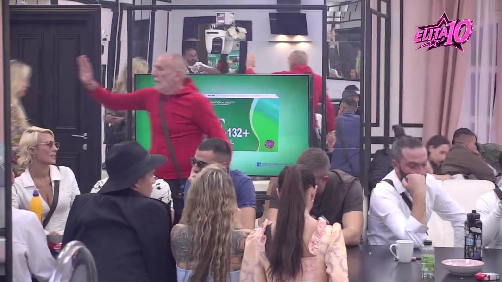 POMETNJA U BELOJ KUĆI ZBOG NOMINACIJA: Lepi Mića prozvao Aneli pred svima, zadrugari u šoku – da li će ovo promeniti tok igre? (VIDEO)