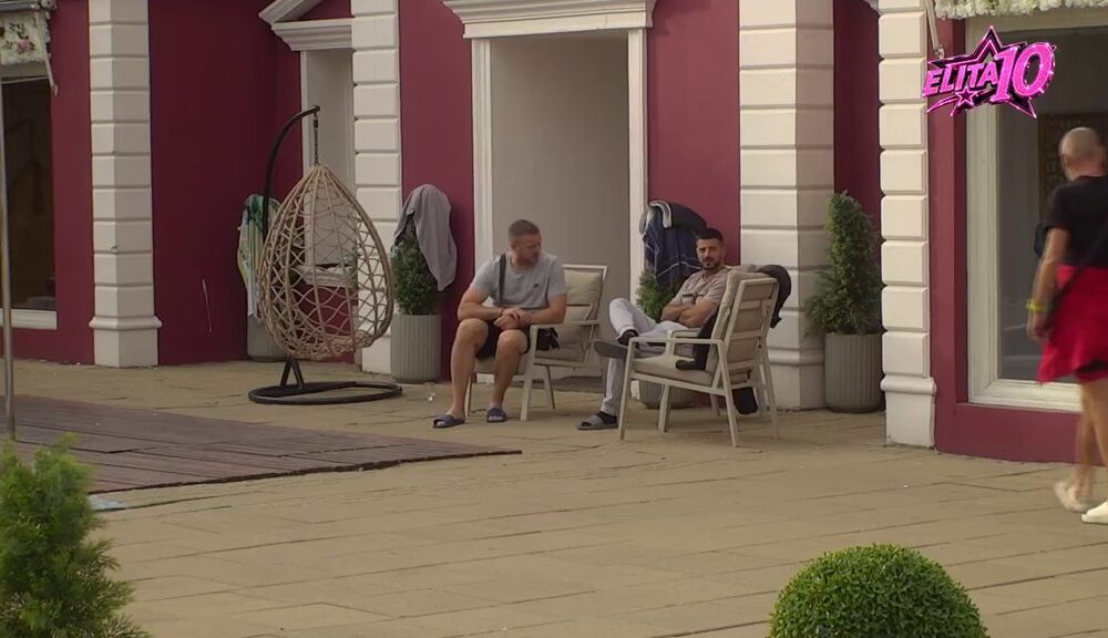 PRESEKAO PRIJATELJSTVO BEZ DLAKE NA JEZIKU: Tošić otpisao Biljanu, a sa Trifkom otvorio dušu o cimerima (VIDEO) – Tošić presekao prijateljstvo